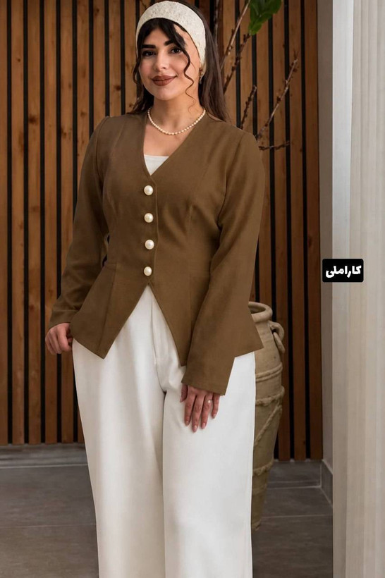 مانتو دکمه دار گشین جنس : مازراتی مشکی, شکلاتی, نسکافه ای, سورمه ای, سبز, آبی, کاراملی, زیتونی, آبی نفتی, کله غازی فری سایز زنانه