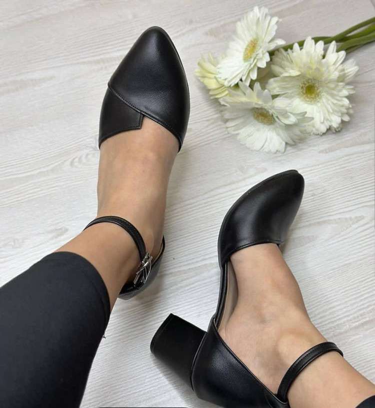 مجلسی طوبی جنس : 👗✨زیره پلیمر مشکی - سفید - سایزبندی زنانه شناسه : #290
