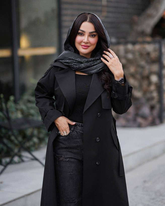 بارونی بلند استر دار جنس : پرادو رنگبندی سایزبندی زنانه
